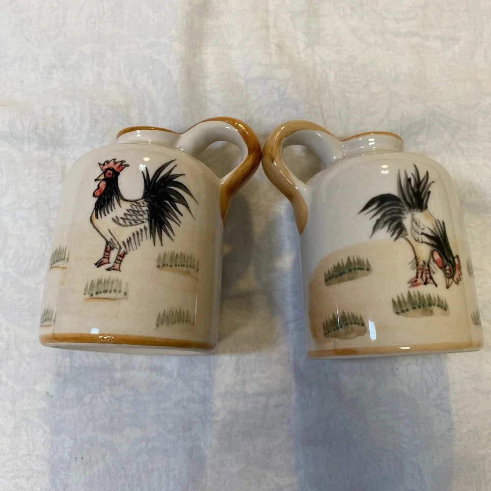 Young's Rooster Chicken Salt Pepper‎ Shakers Farmhouse Country Kitchen Ceramic